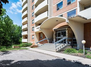 45 Caroline St N, Waterloo, ON N2L 2Y6