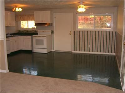 4th image of 2115 Milesburn Dr