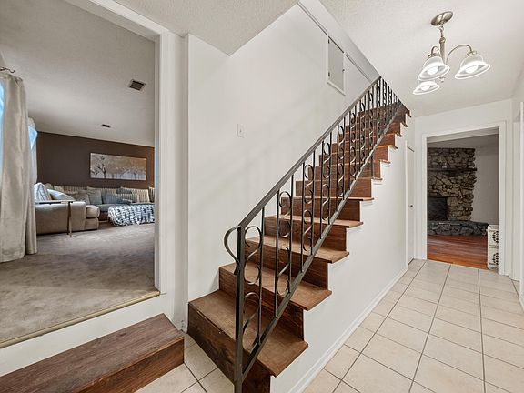 4th image of 103 Southgate St
