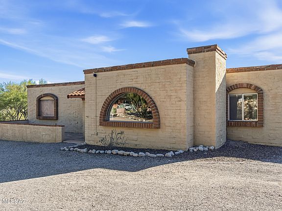 2nd image of 3925 N Calle Cancion