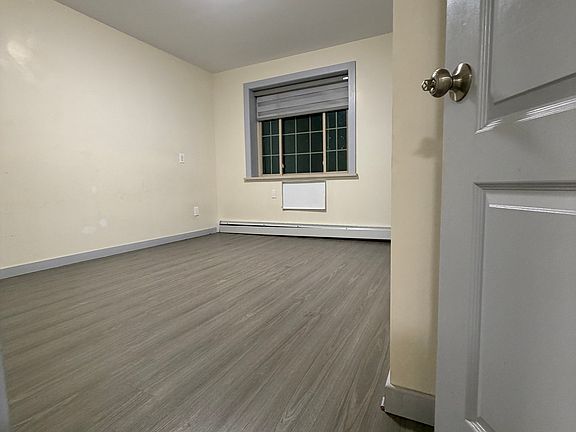 5th image of 110-38 Saultell Ave Floor 4