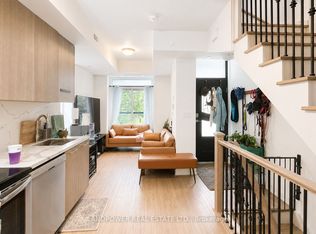 51 Winlock Park #30, Toronto, ON M2M 1Z1