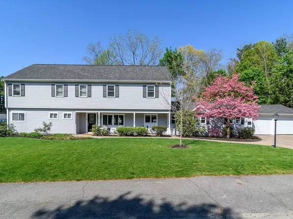 10 Liberty St, Natick, MA 01760
