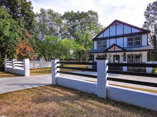 141 Hanson Ln, Easley, SC 29642