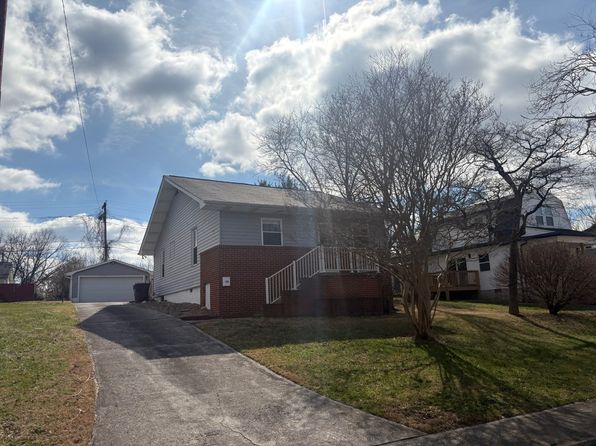 249 Telford St