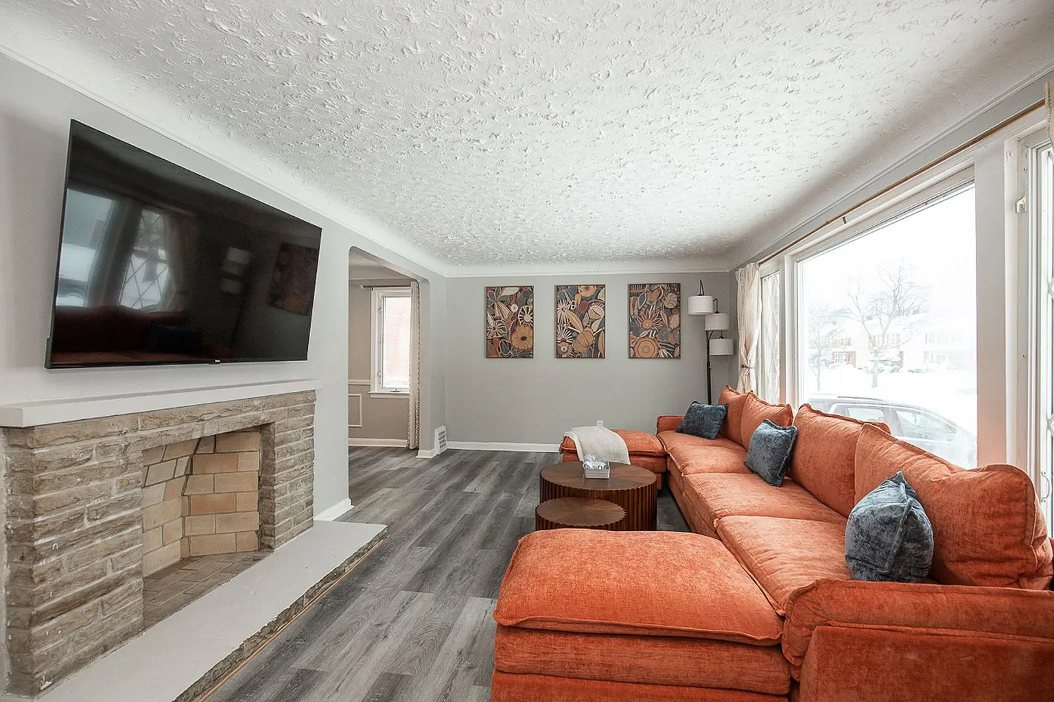 17104 Eldamere Ave photo 1