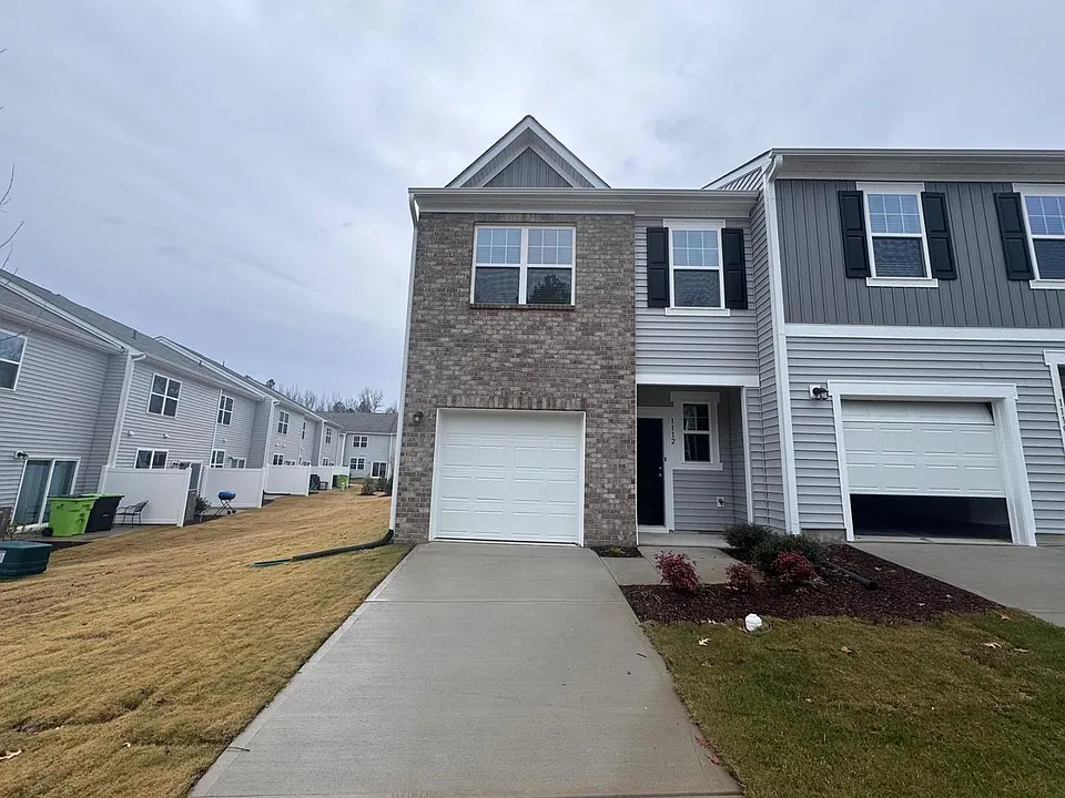 1112 Dakine Dr