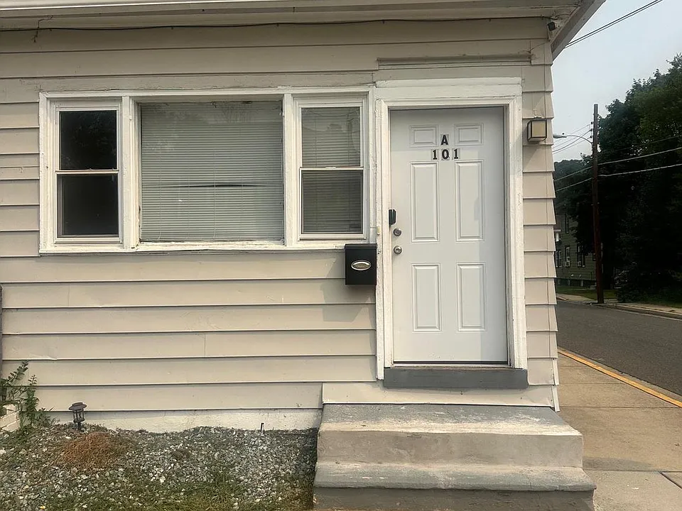 101 W Buck St #A