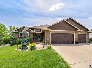 1709 W Ashton Trl, Brandon, SD 57005