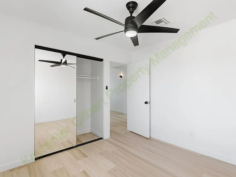 5435 E Elmwood St — Photo 24