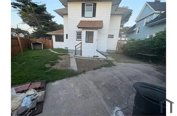 Building Photo - 1286 Oakwood Ave