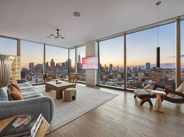 215 Chrystie St Unit 29W, New York, NY 10002