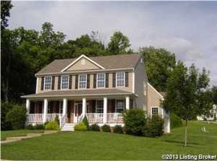 7007 Ledgerock Rd, Louisville, KY 40219