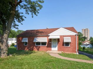 3723 Saint Monica Ln, Saint Ann, MO 63074