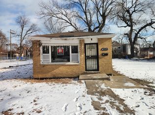 6717 S Rhodes Ave, Chicago, IL 60637