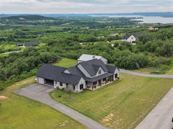 3017 Shooting Star Ct, Graford, TX 76449