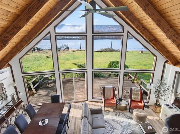 301 W Sunny Sands, Cathlamet, WA 98612