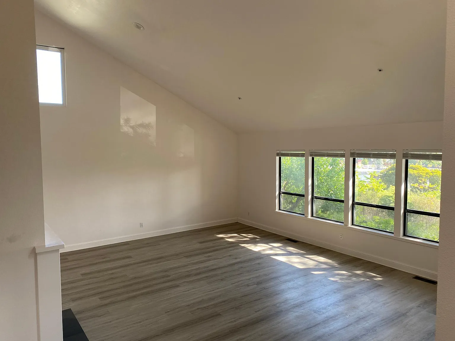 Casa Buena Dr, Corte Madera — Photo 2