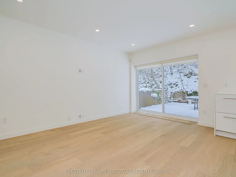 116 Boulton Dr — Photo 14