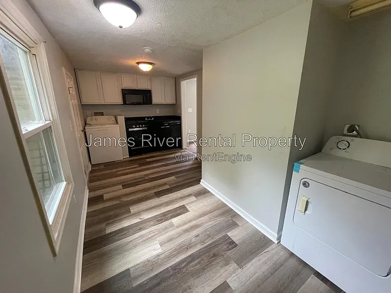 511B Winston Ridge Rd — Photo 4