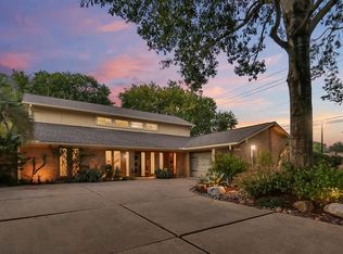 3123 Broadmoor Dr, Sugar Land, TX 77478