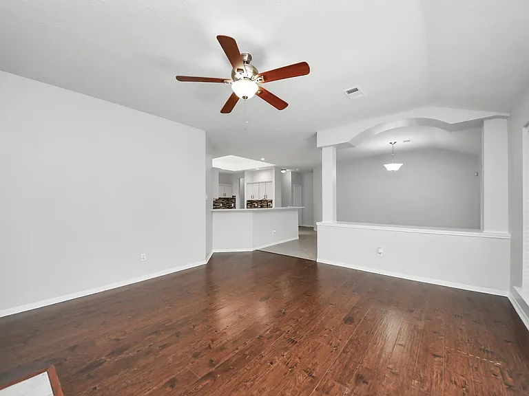 8322 Adler Lake Dr — Photo 24