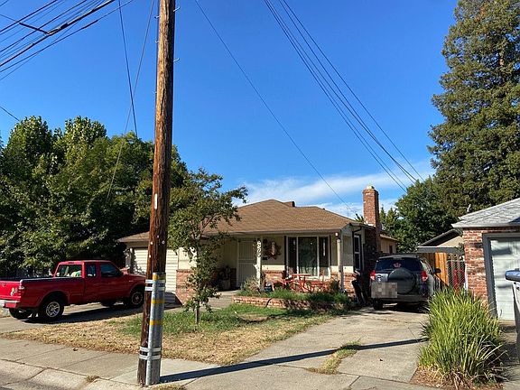 2nd image of 5325 L St