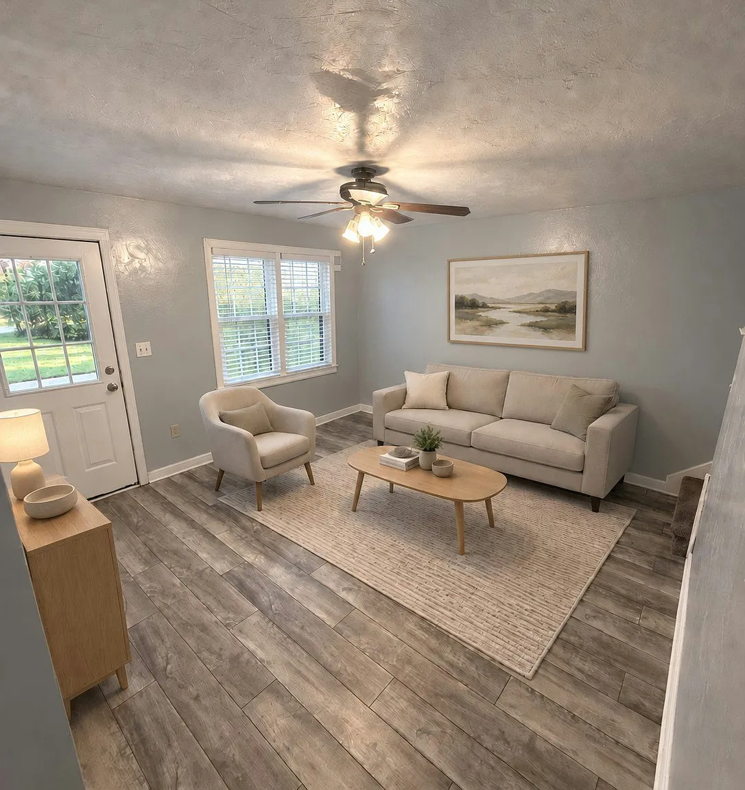 435 Cedar Drive — Photo 1