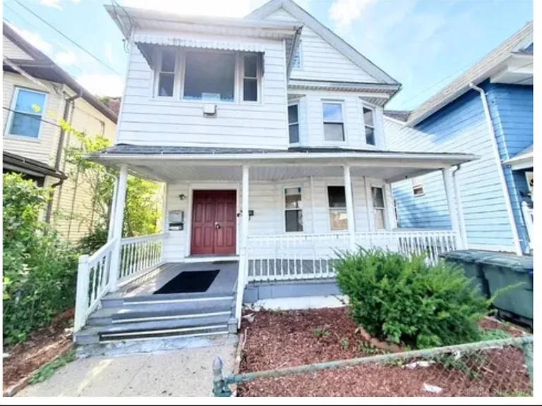 1315 Howard Ave #3 — Photo 1