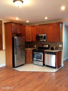 235 Lexington Ave, Brooklyn, NY, 11216
