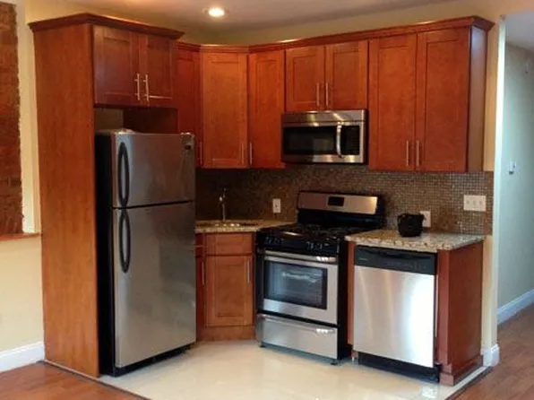 235 Lexington Ave, Brooklyn, NY 11216