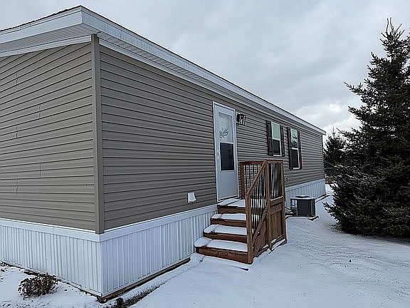 3rd image of 6857 Sewan Dr