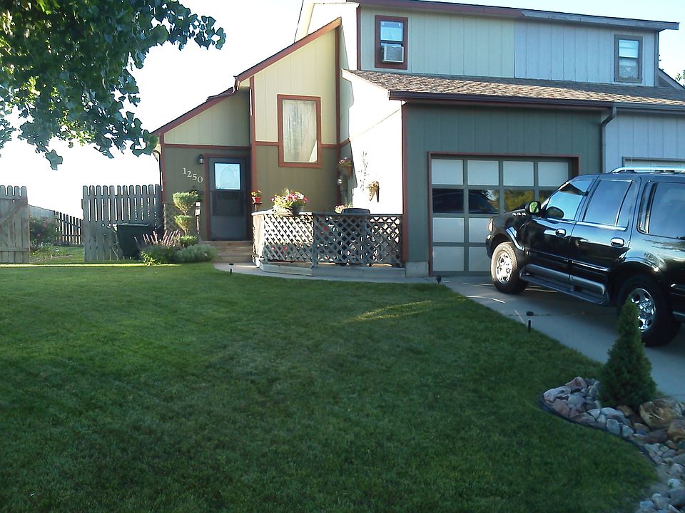 1st image of 1250 Riverbend Dr