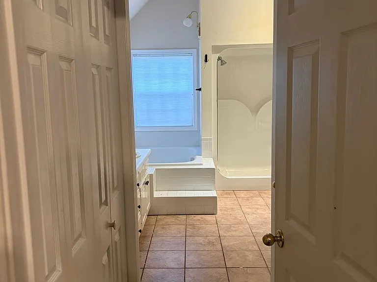 89 Sir Henry Dr — Photo 33