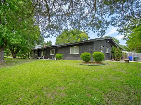 2757 Walnut Rd, Norman, OK 73072