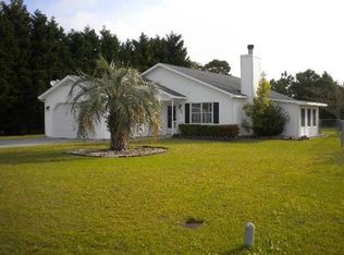 202 Inman Ct, Hubert, NC 28539