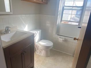 302 S Jackson St #2B, Media, PA 19063