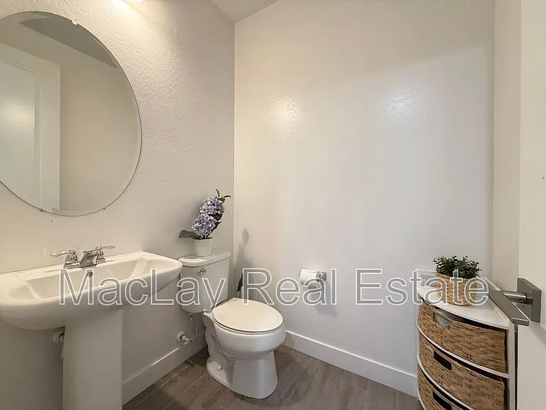 10312 E Revolution Dr — Photo 13