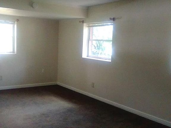 5th image of 1733 Sunset Dr