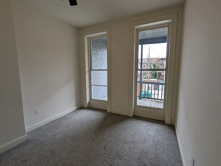 1814 Eutaw Pl — Photo 6