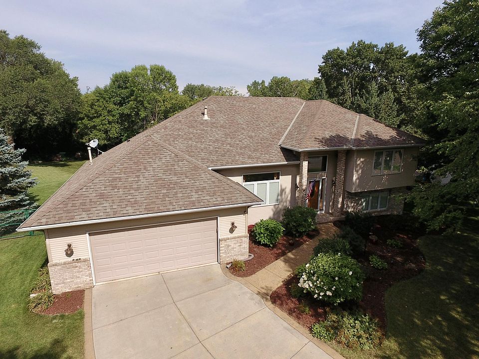 1st image of 754 Meadowood Dr