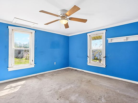23rd image of 335 Taylor Ave