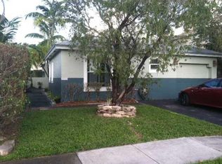 20743 NW 3rd St, Hollywood, FL 33029