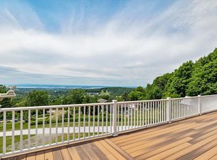 569 French Hill Rd, Saint Albans, VT 05478