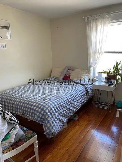 Mason St — Photo 6