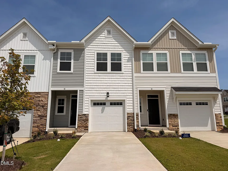 18 Evie Way