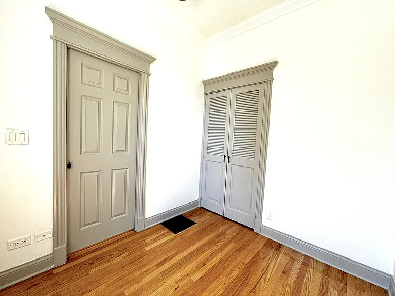 2424 N Mozart St #2 — Photo 12