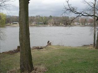 10704 Ventura Blvd, Machesney Park, IL 61115