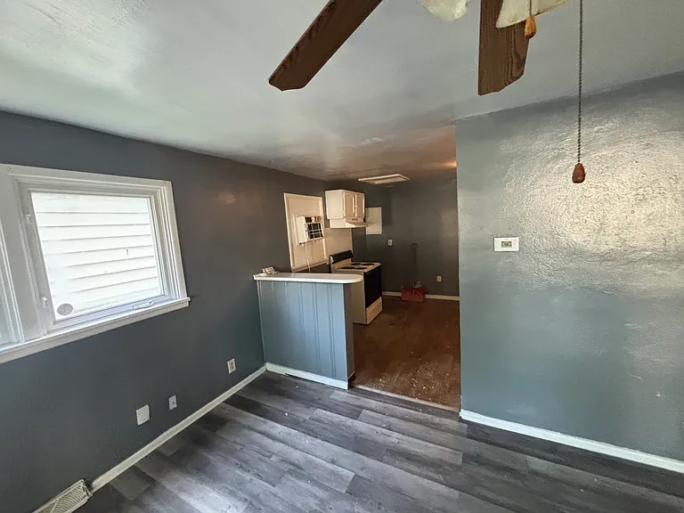 2109 S Martin Luther King Jr Dr — Photo 4