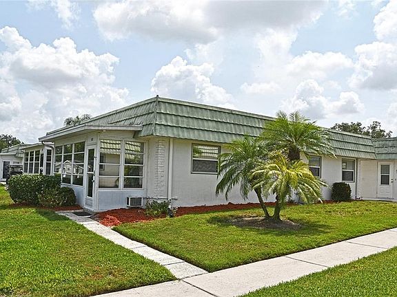 3rd image of 302 Andover Pl #153